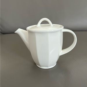 Villeroy & Boch individual teapot
